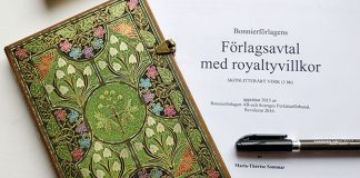 NaNoWriMo Success Stories: Interview with Maria-Thérèse Sommar Notebook