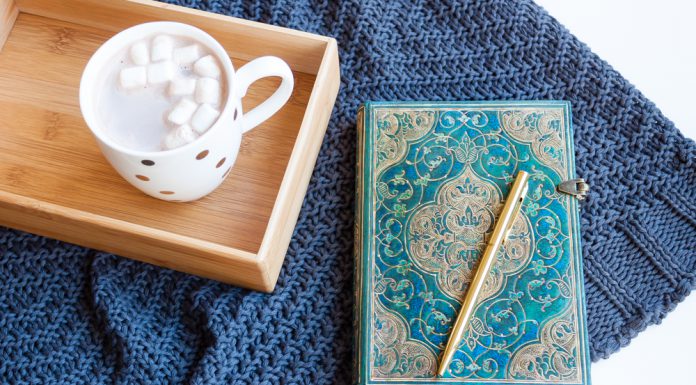How to Bring Hygge Into Your Life This Cosy Season