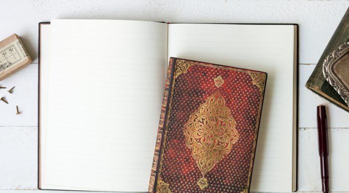 Dive into a Field of Clover with Golden Trefoil Paperblanks Golden Trefoil journals