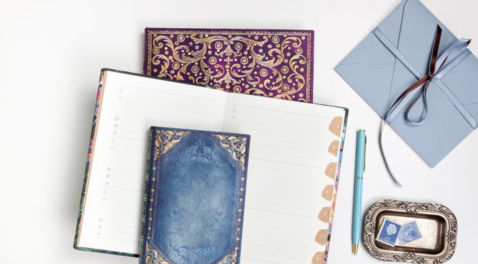 Journal Your Way to Organized: 3 Benefits of Journalling on Your Time