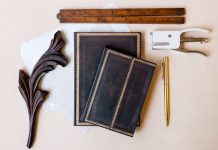 10 Journalling Prompts to Prepare for the School Year Ahead
