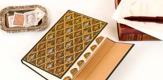 Just in Time for Seasonal Greetings: New Paperblanks Address Books!