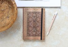 4 Ways Your Journal Can Help Your Personal & Professional Growth