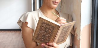 16 Creative Writing Prompts to Help Tell Your Story